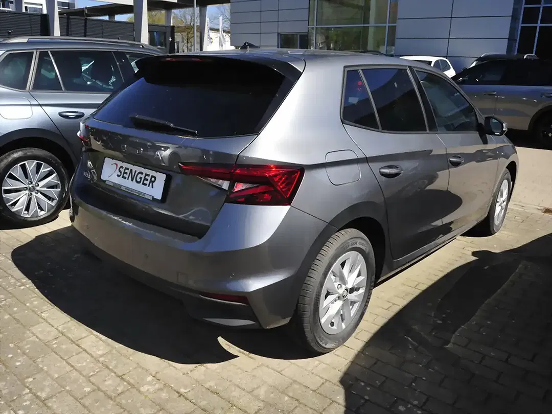 Skoda Fabia - Thumbnail 4