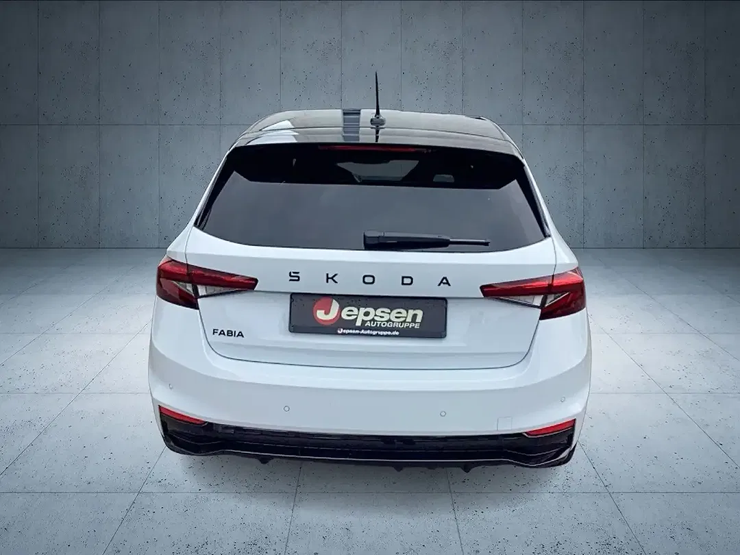 Skoda Fabia - Thumbnail 4