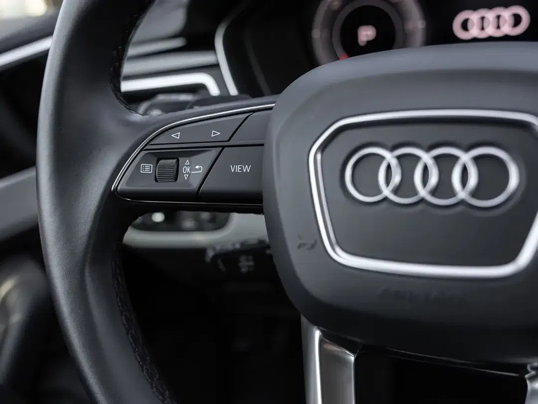 Audi A4 - Thumbnail 9