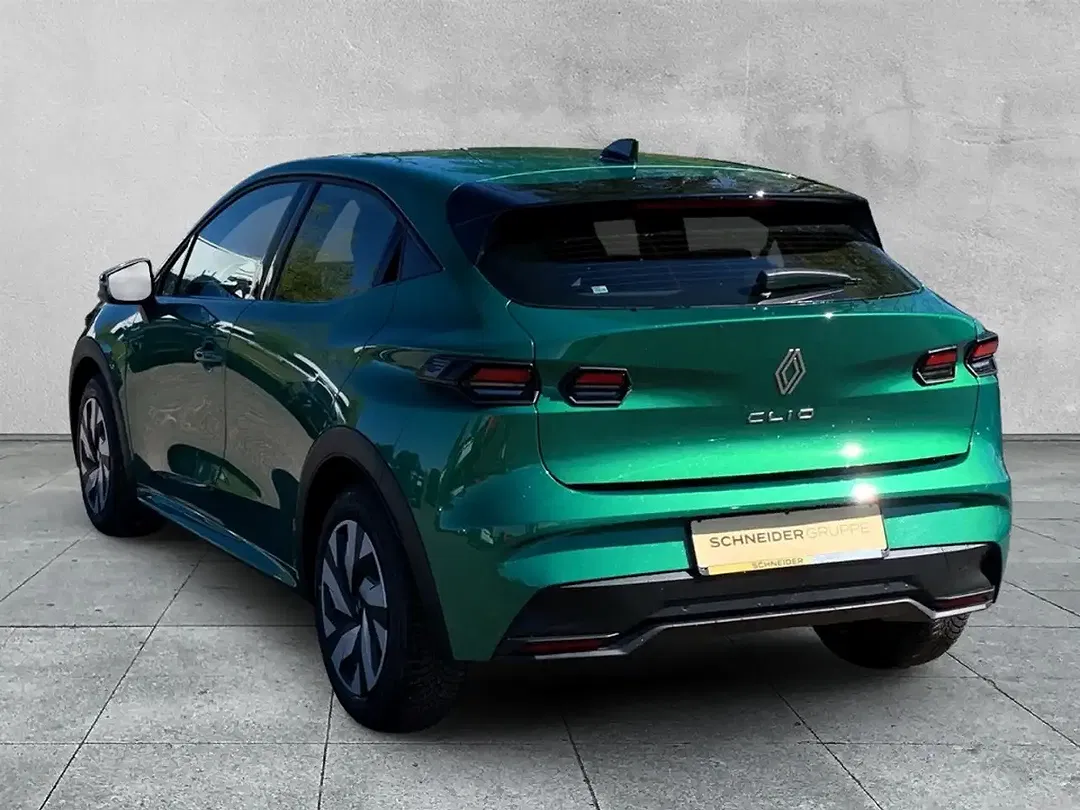 Renault Clio - Thumbnail 3