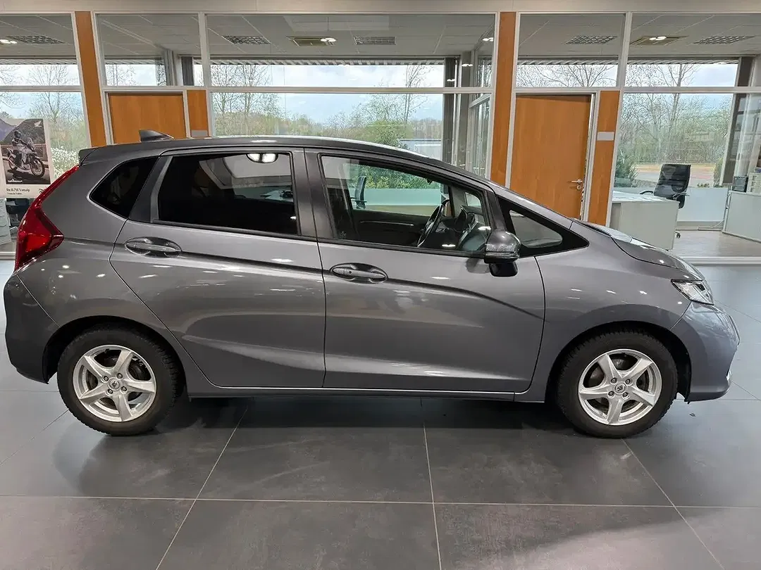 Honda Jazz - Thumbnail 4