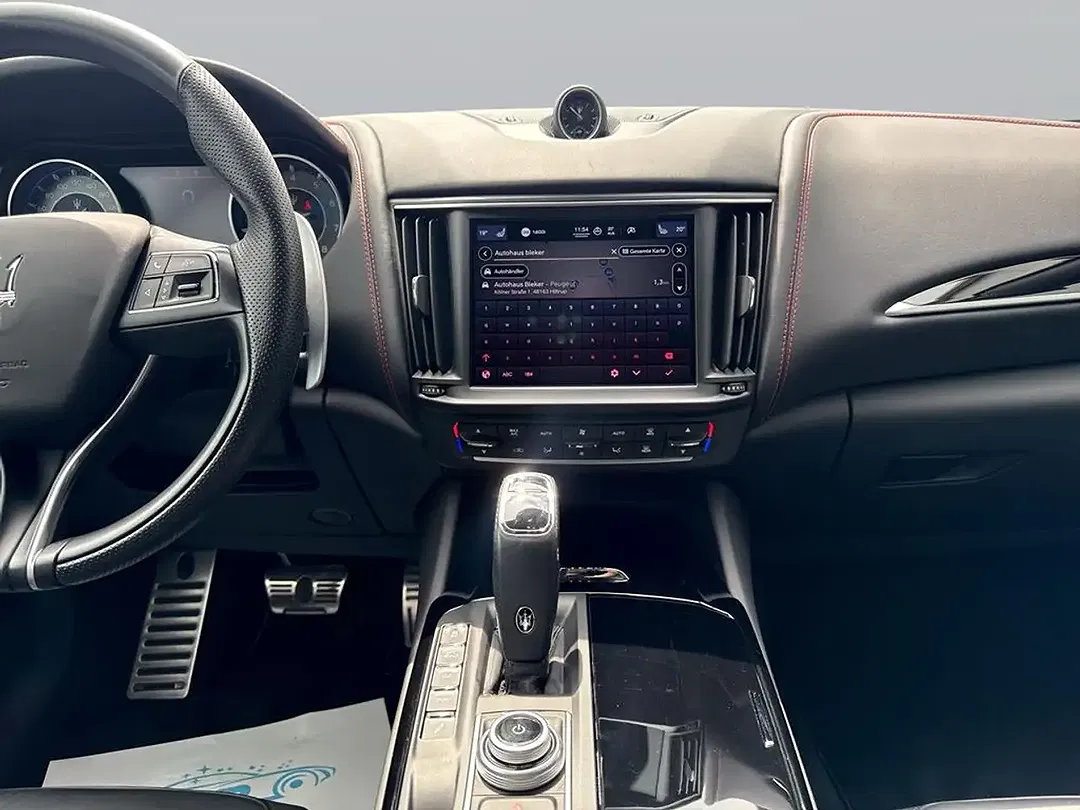 Maserati Levante - Thumbnail 10