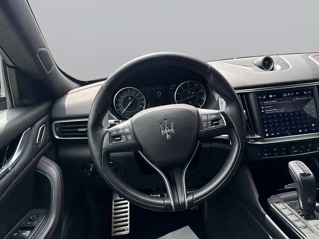 Maserati Levante - Thumbnail 11