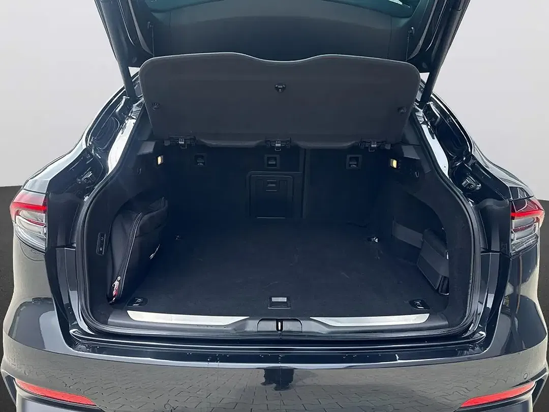 Maserati Levante - Thumbnail 5