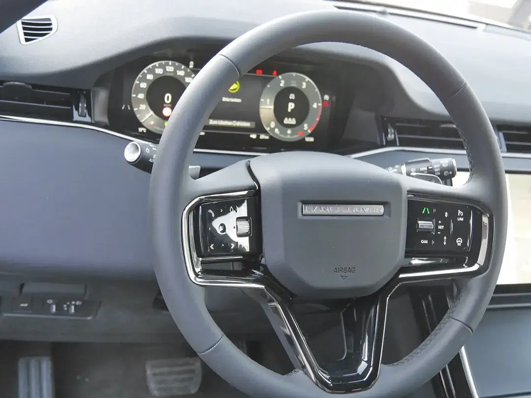 Land Rover Range Rover Evoque - Thumbnail 13