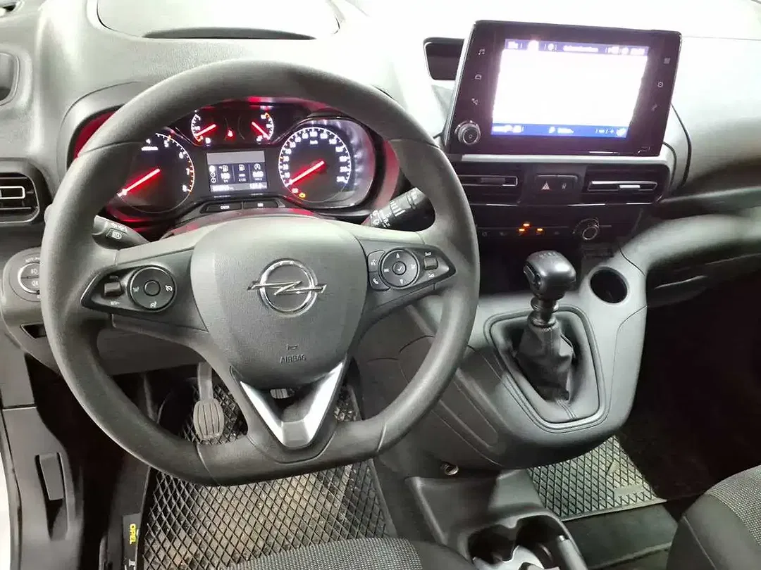 Opel Combo - Thumbnail 13