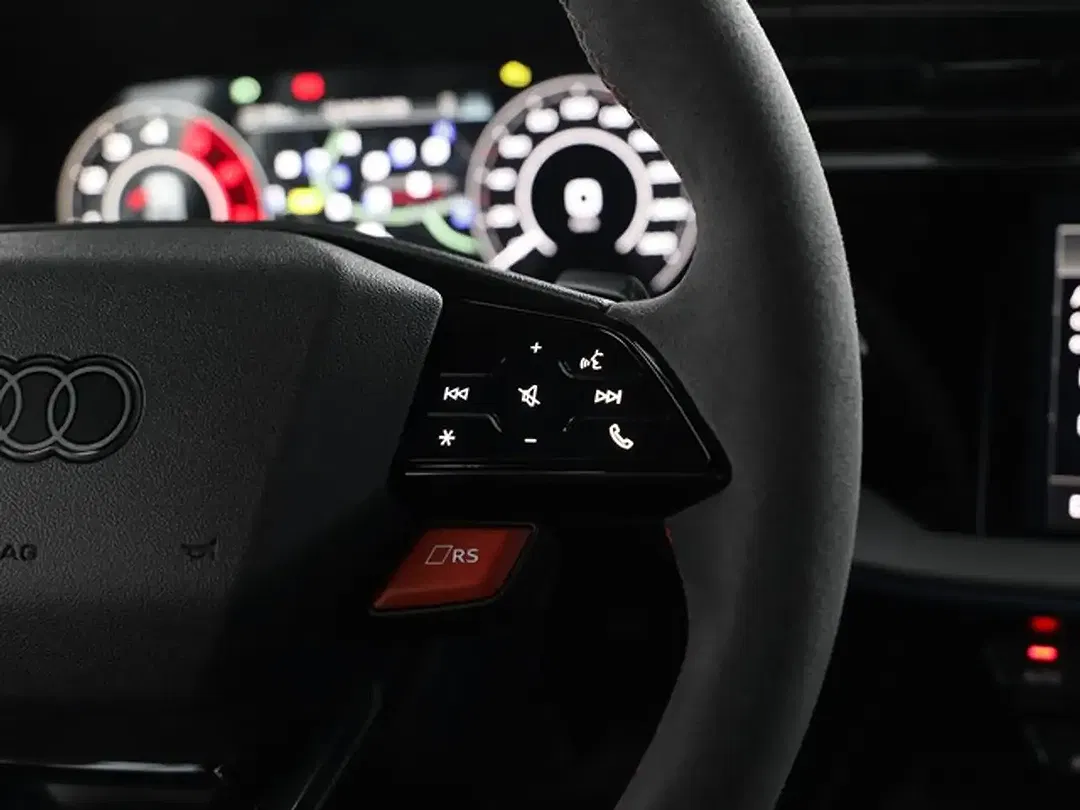 Audi RS3 - Thumbnail 12