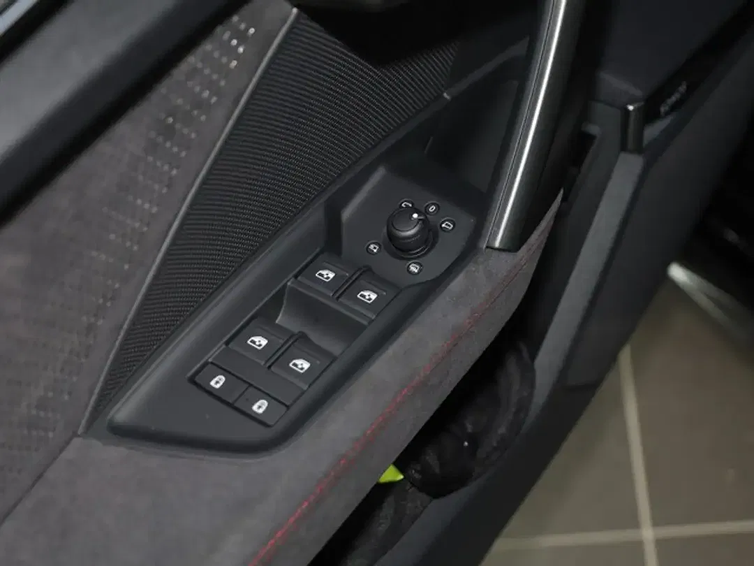 Audi RS3 - Thumbnail 13