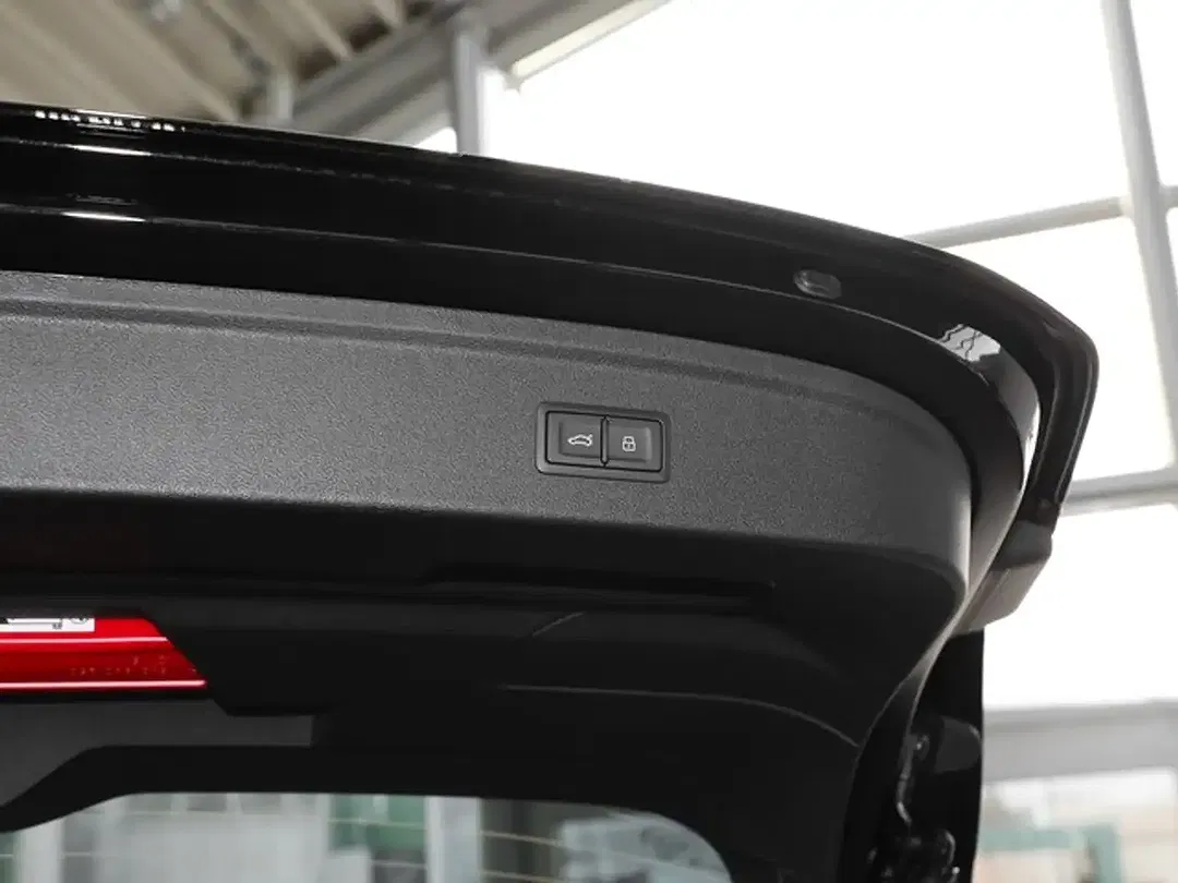 Audi RS3 - Thumbnail 15
