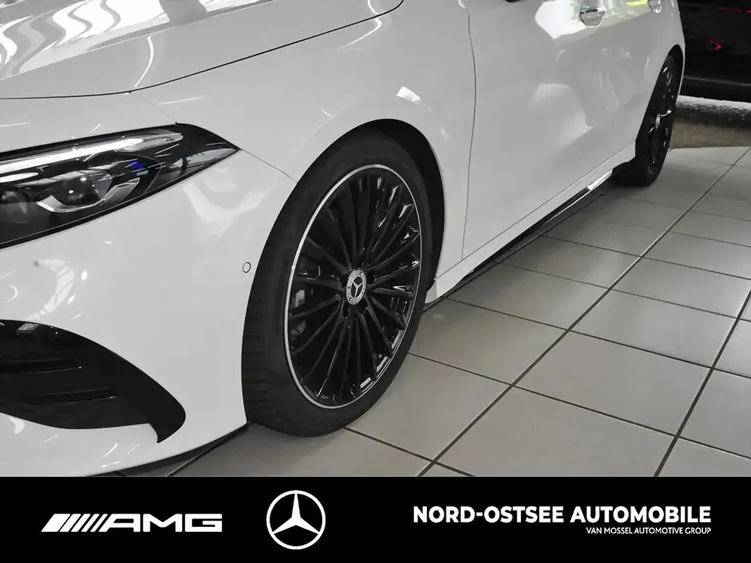 Mercedes-Benz A 200 - Thumbnail 5