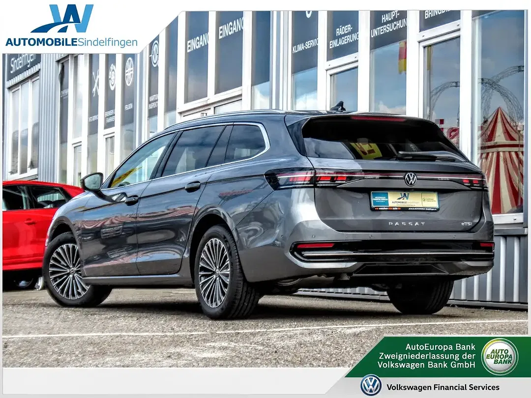 Volkswagen Passat Variant - Thumbnail 2