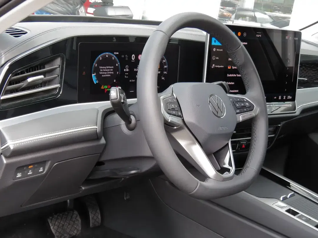 Volkswagen Passat Variant - Thumbnail 9