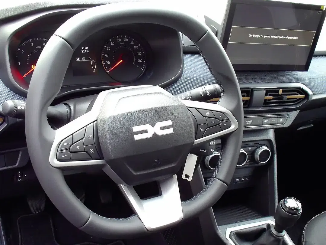 Dacia Sandero - Thumbnail 11