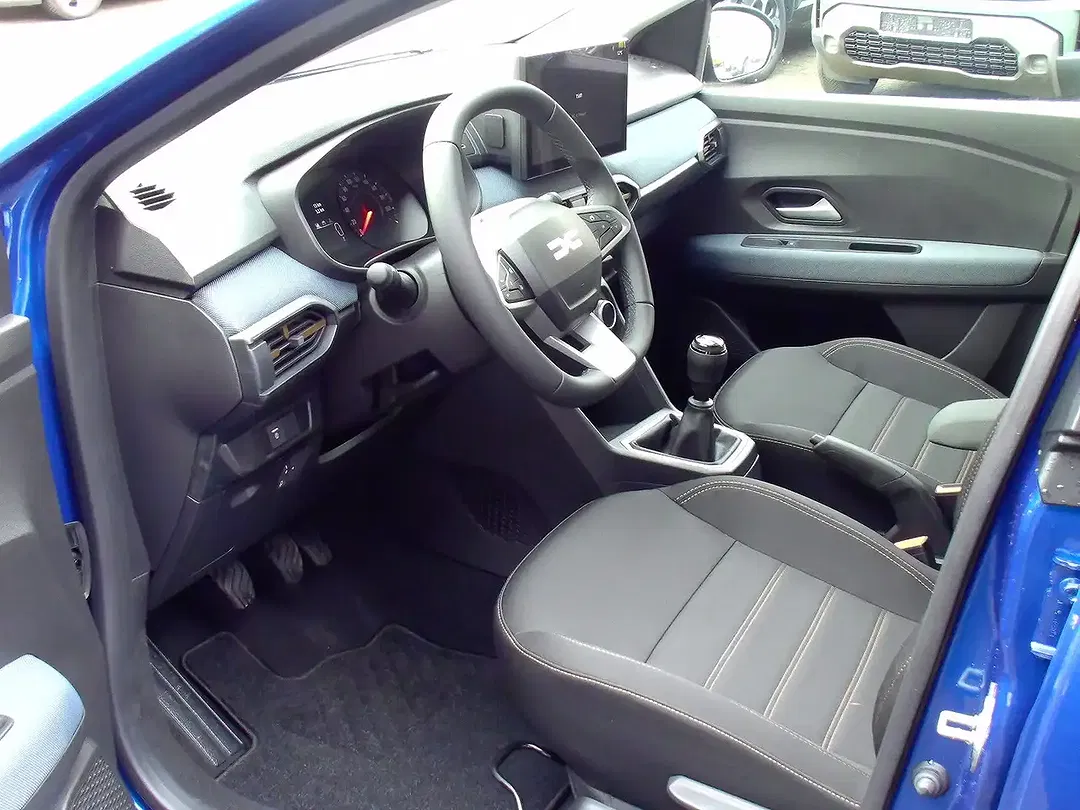 Dacia Sandero - Thumbnail 8