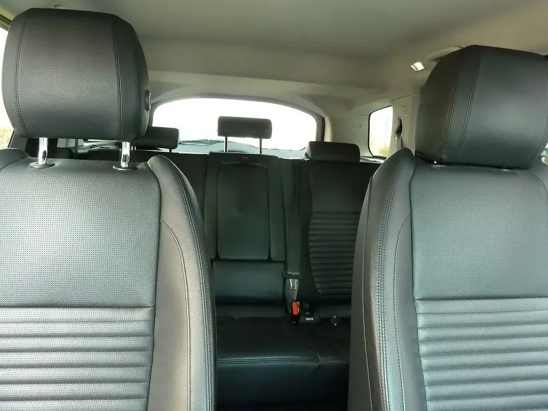 Land Rover Discovery - Thumbnail 10