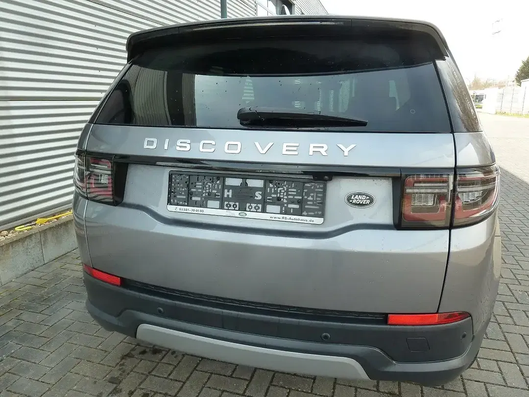 Land Rover Discovery - Thumbnail 2