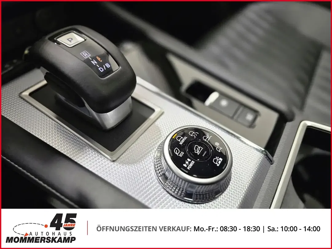 Mitsubishi Outlander - Thumbnail 13