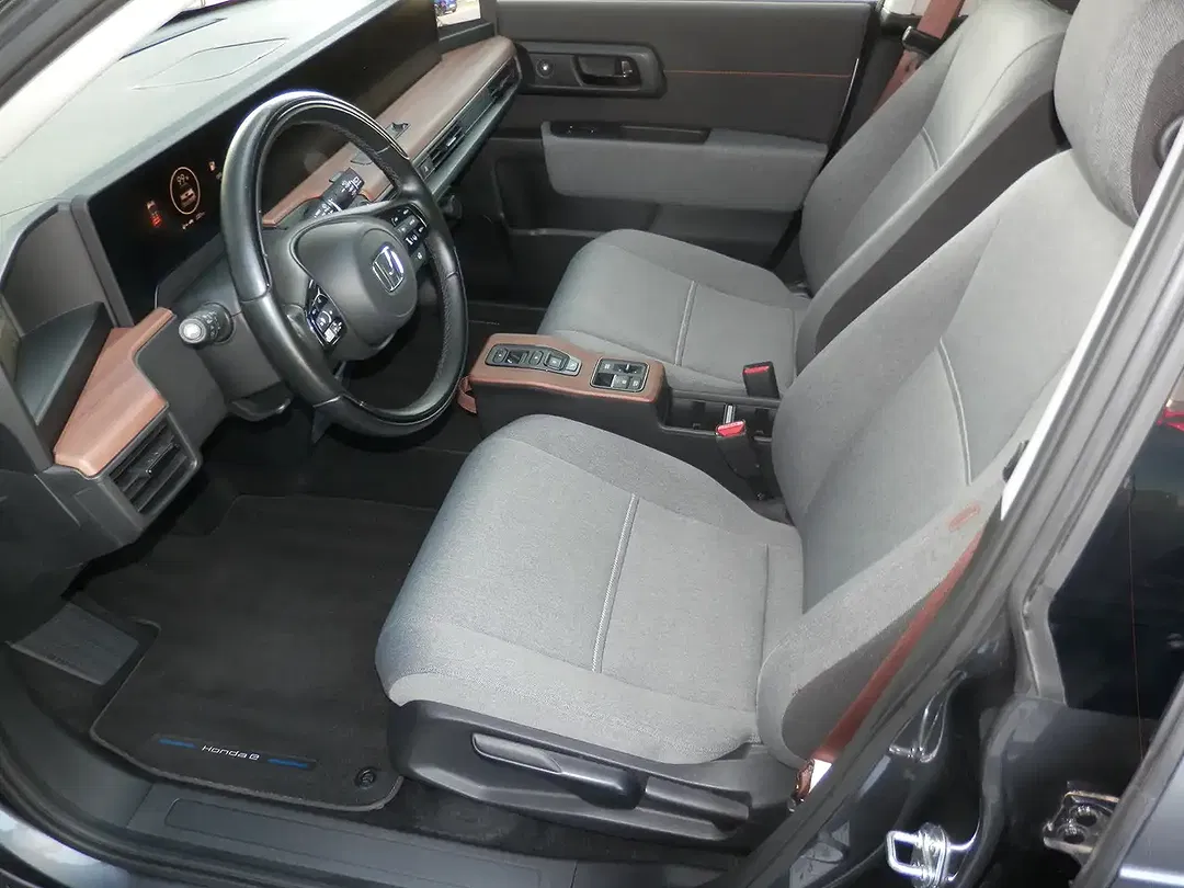 Honda e - Thumbnail 9