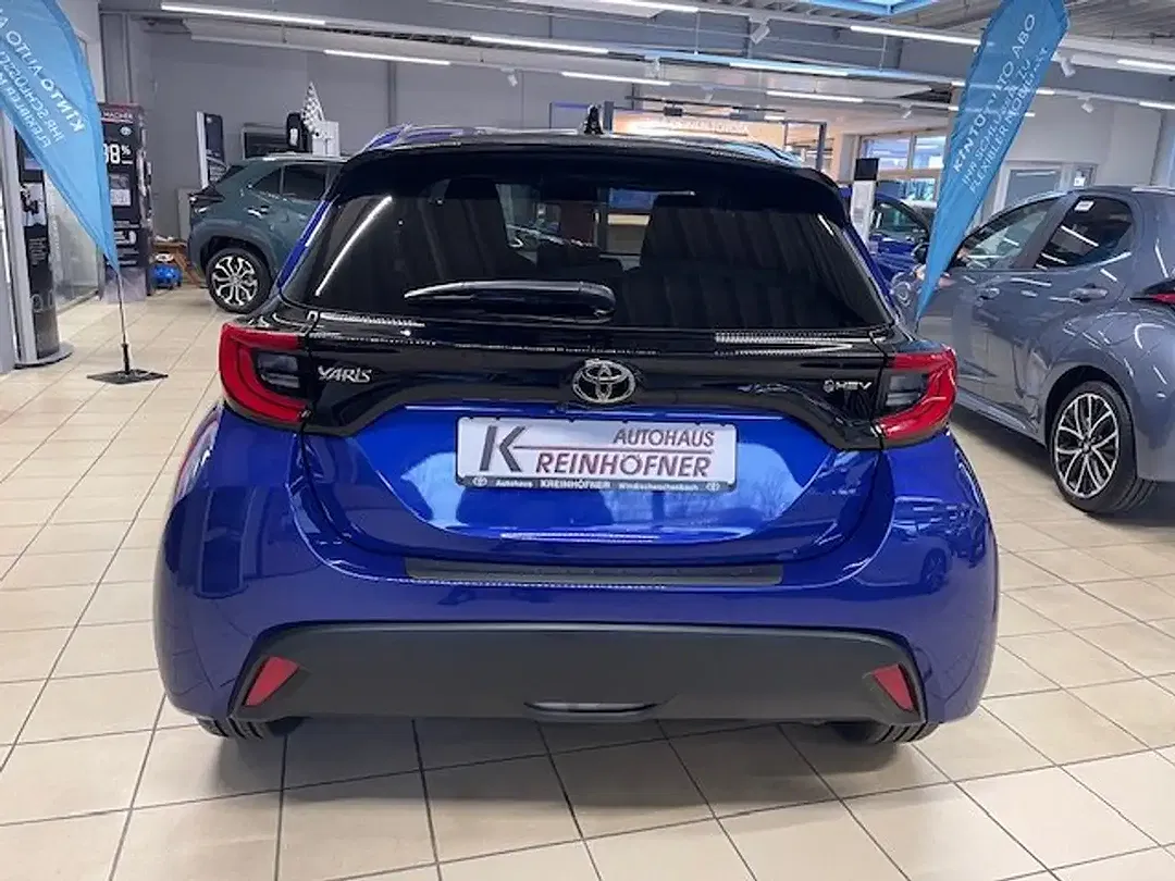 Toyota Yaris - Thumbnail 5