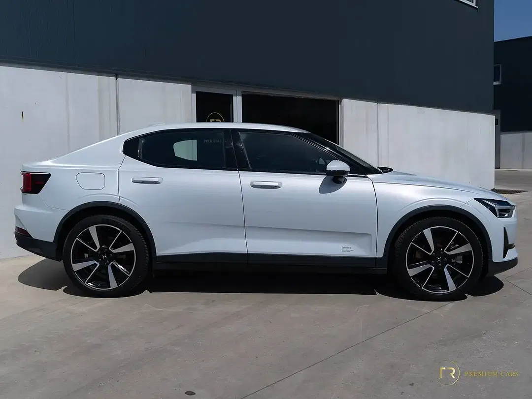 Polestar 2 - Thumbnail 9