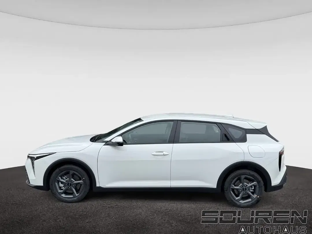 Kia K4 - Thumbnail 2