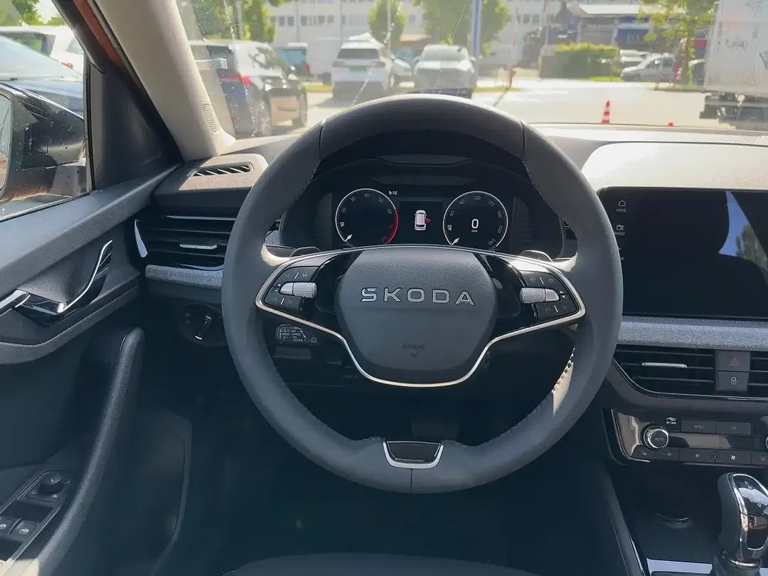 Skoda Kamiq - Thumbnail 14