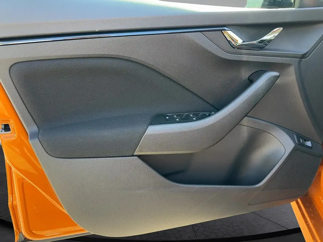Skoda Kamiq - Thumbnail 8