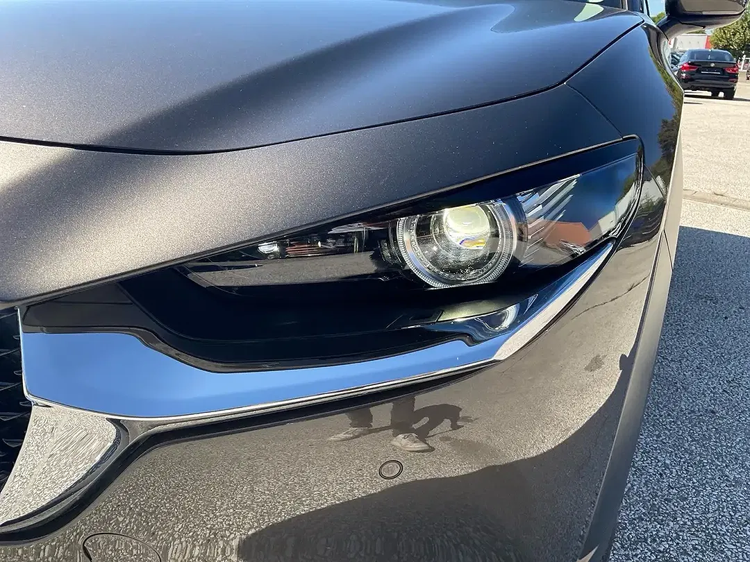 Mazda CX-30 - Thumbnail 3