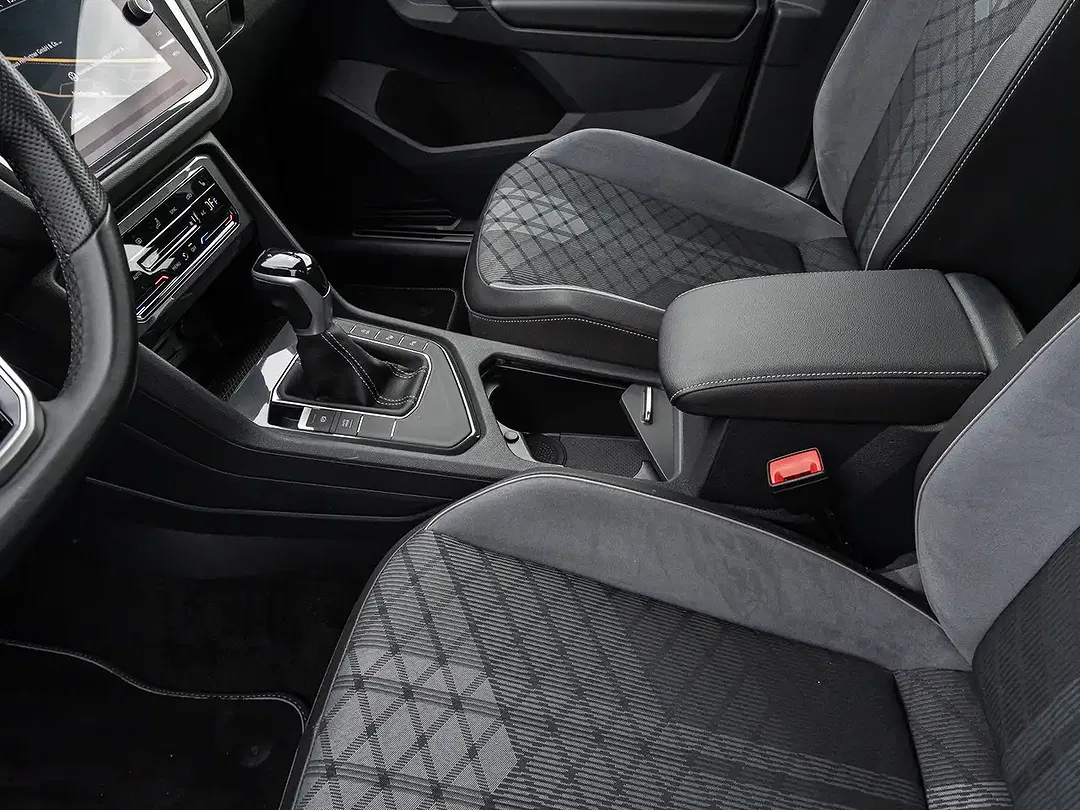 Volkswagen Tiguan - Thumbnail 15