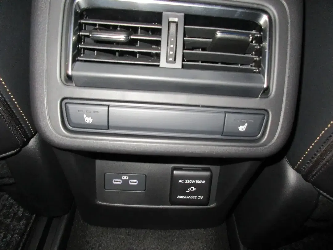 Mazda CX-60 - Thumbnail 12