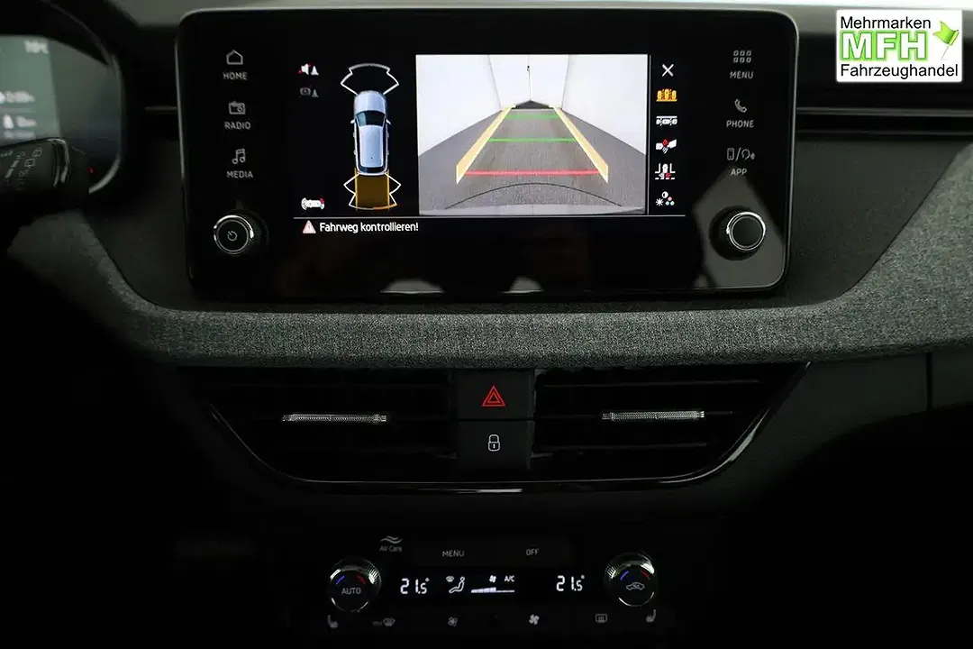 Skoda Kamiq - Thumbnail 6