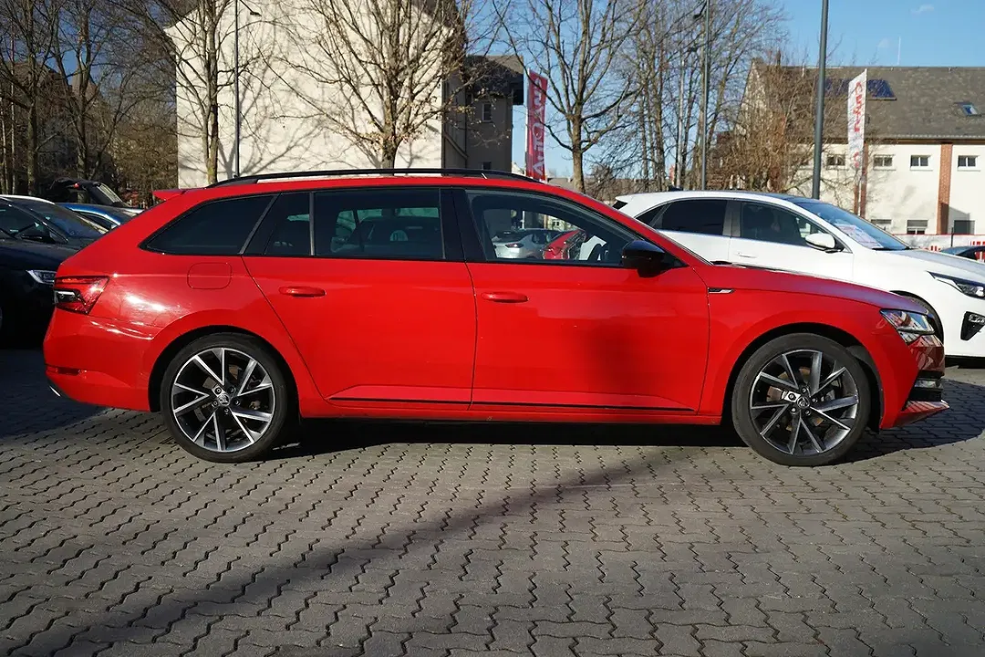 Skoda Superb - Thumbnail 5