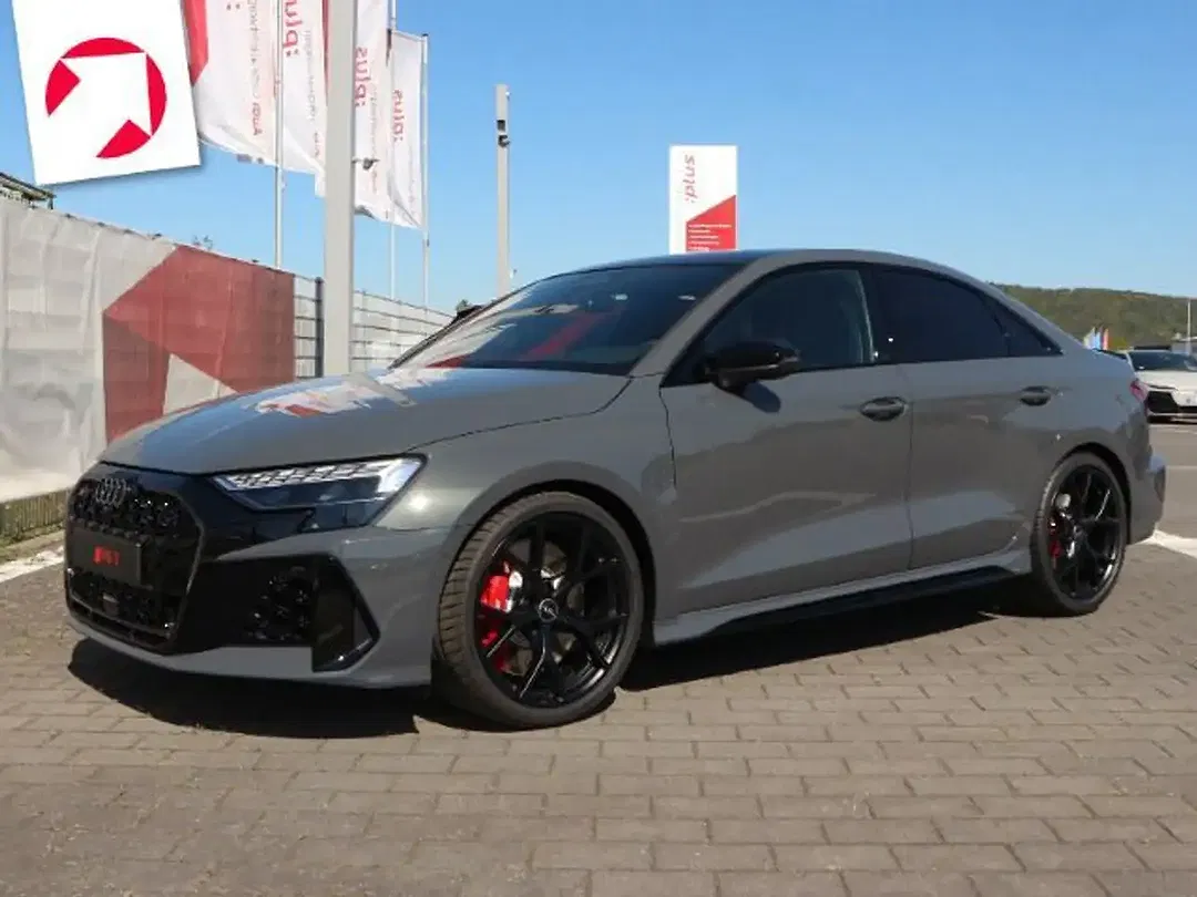 Audi RS3 - Thumbnail 9
