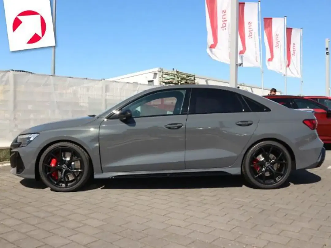 Audi RS3 - Thumbnail 8