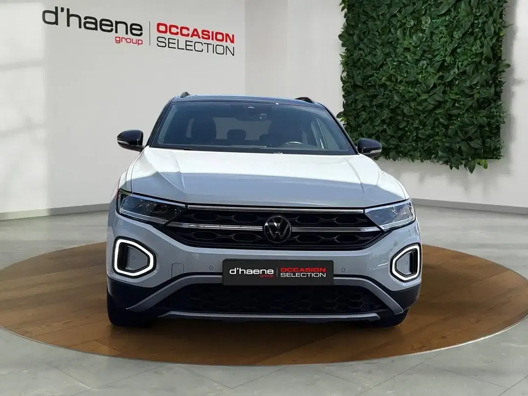 Volkswagen T-Roc - Thumbnail 14