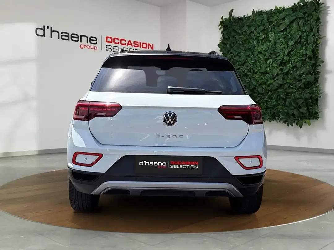 Volkswagen T-Roc - Thumbnail 15