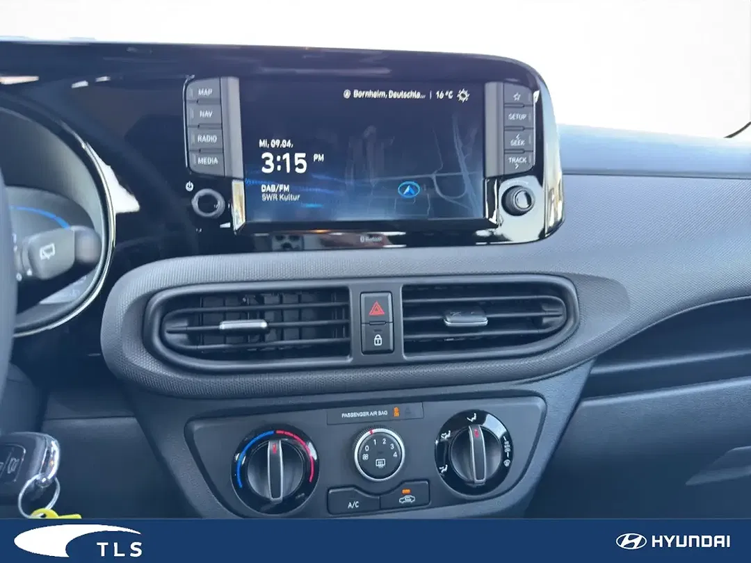 Hyundai i10 - Thumbnail 13