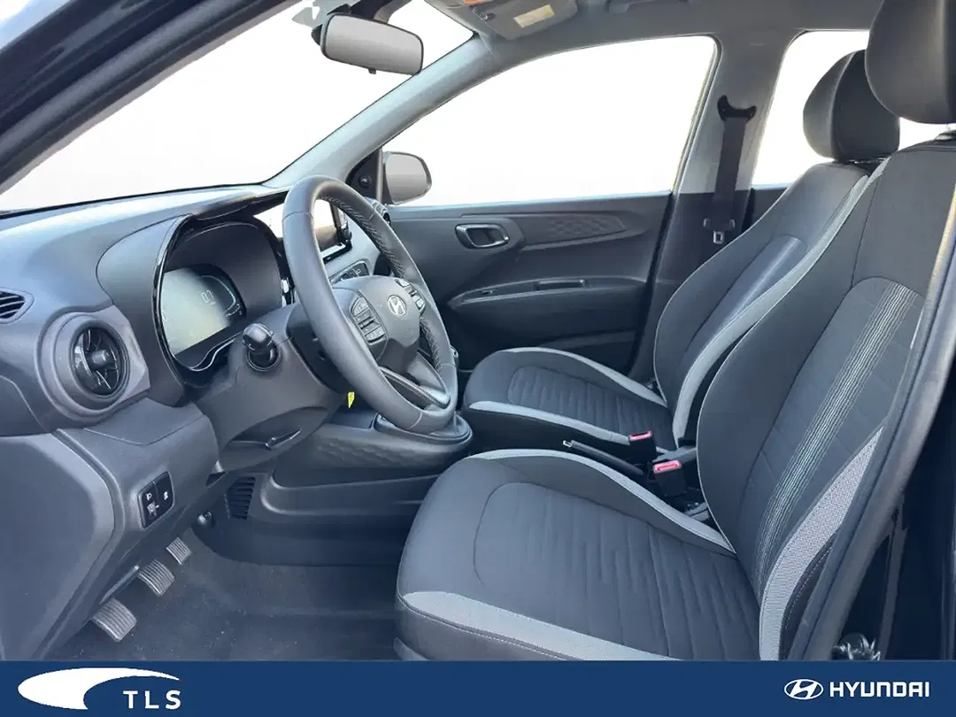 Hyundai i10 - Thumbnail 9