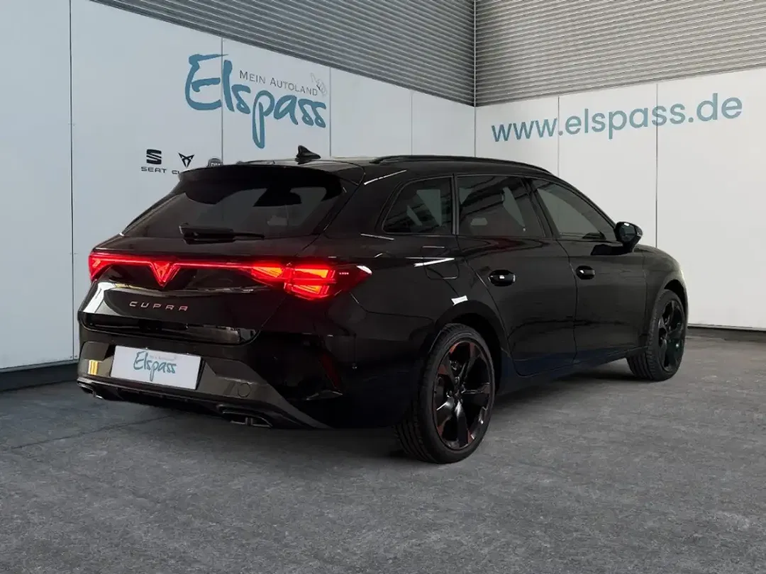 CUPRA Leon - Thumbnail 4