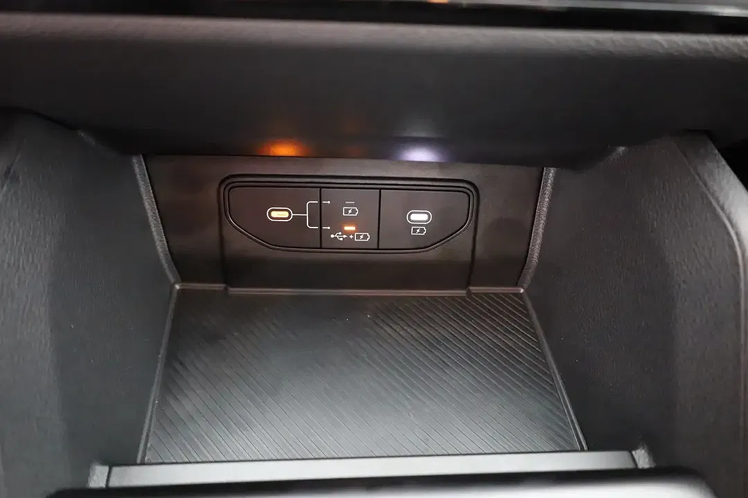 Kia Sportage - Thumbnail 12