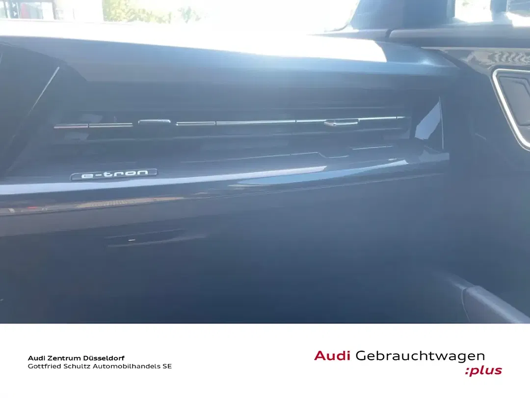 Audi Q4 e-tron - Thumbnail 14