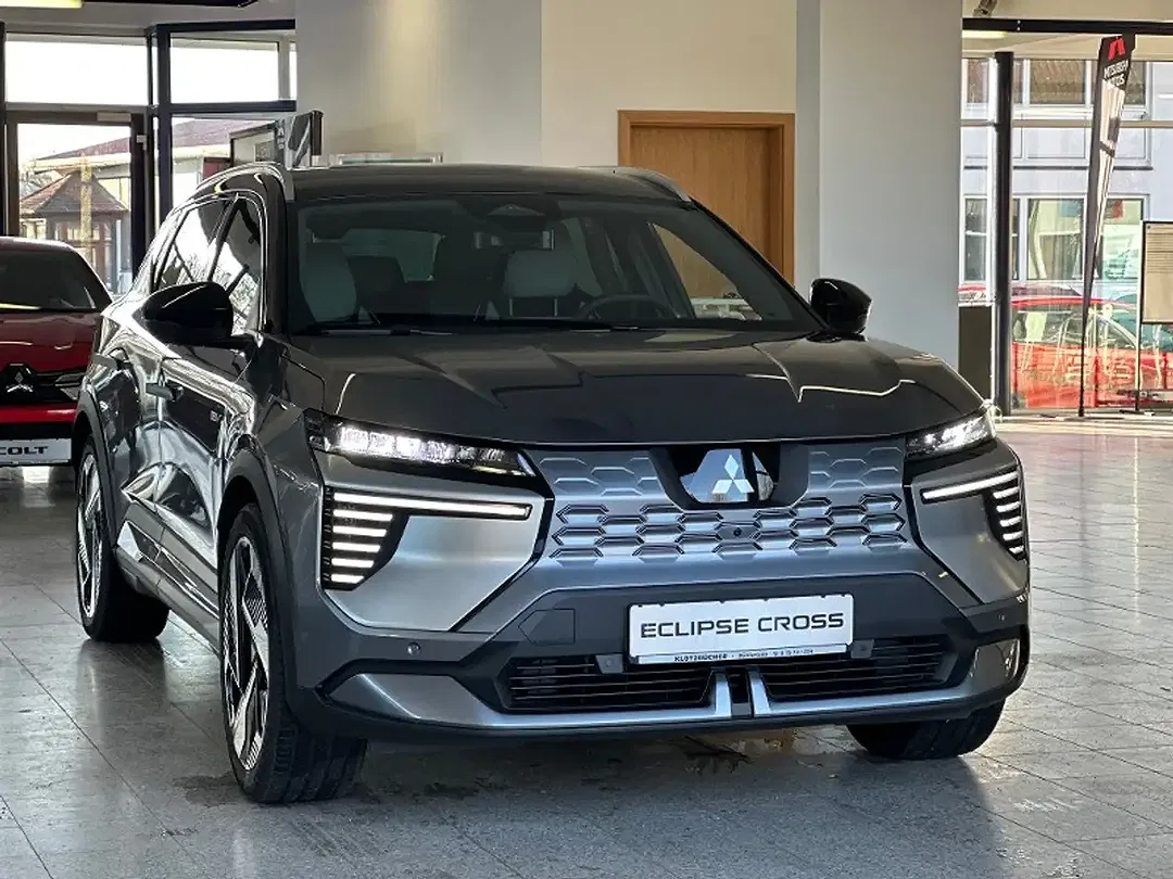 Mitsubishi Eclipse Cross - Thumbnail 2