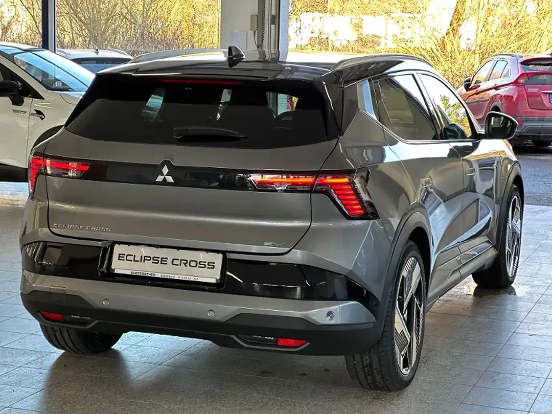 Mitsubishi Eclipse Cross - Thumbnail 6