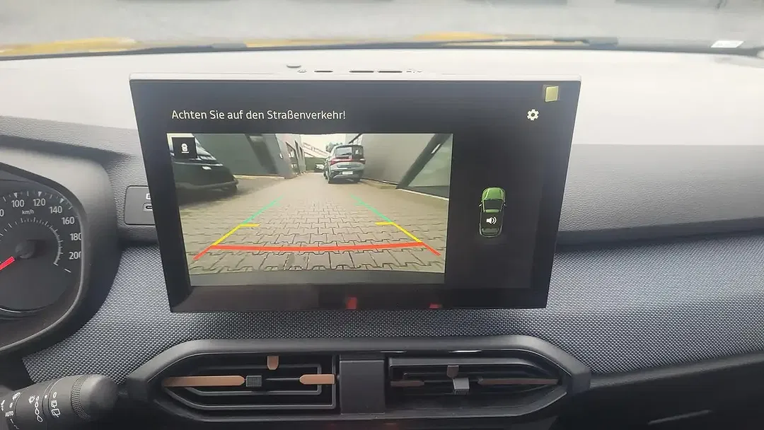 Dacia Sandero - Thumbnail 13