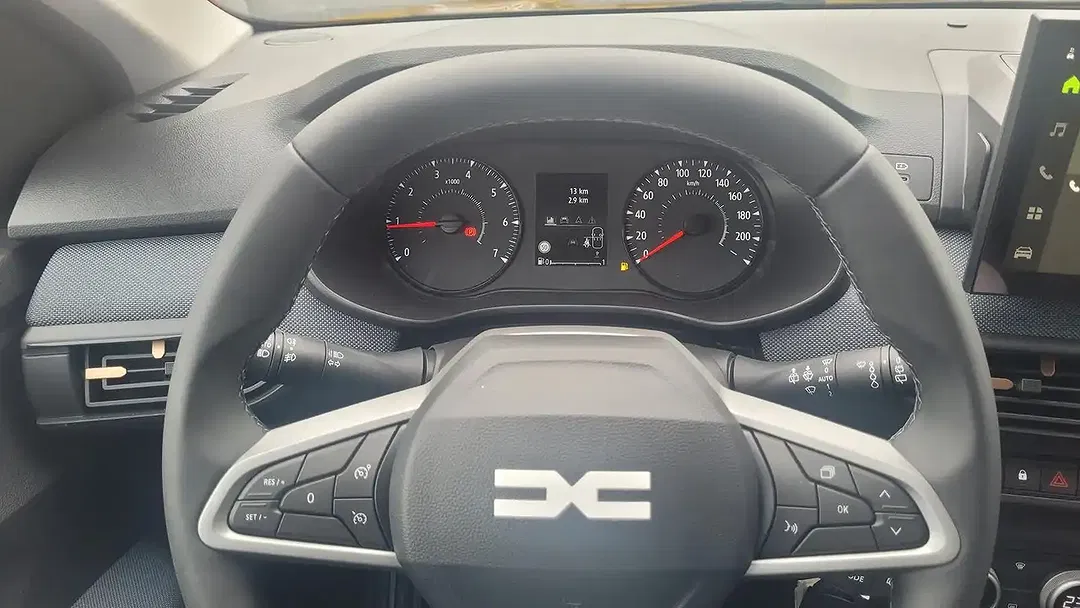 Dacia Sandero - Thumbnail 15