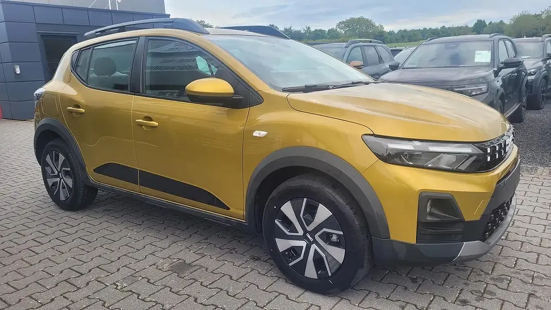 Dacia Sandero - Thumbnail 3