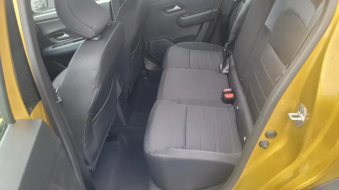 Dacia Sandero - Thumbnail 9