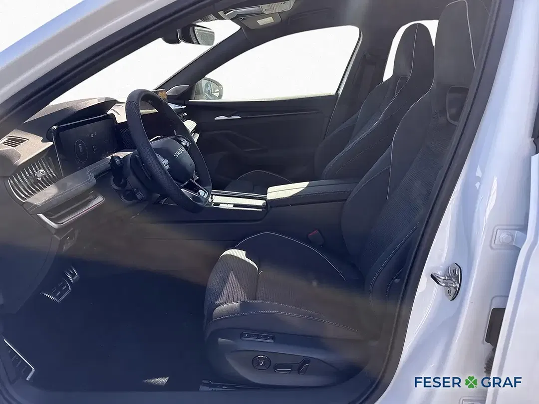 Skoda Superb - Thumbnail 11