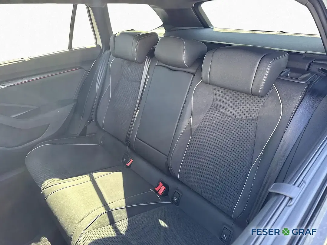 Skoda Superb - Thumbnail 12