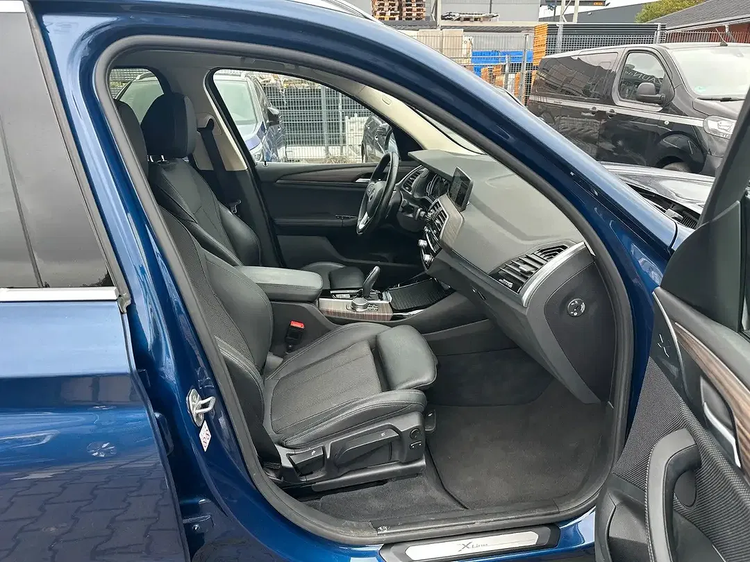 BMW X3 - Thumbnail 13
